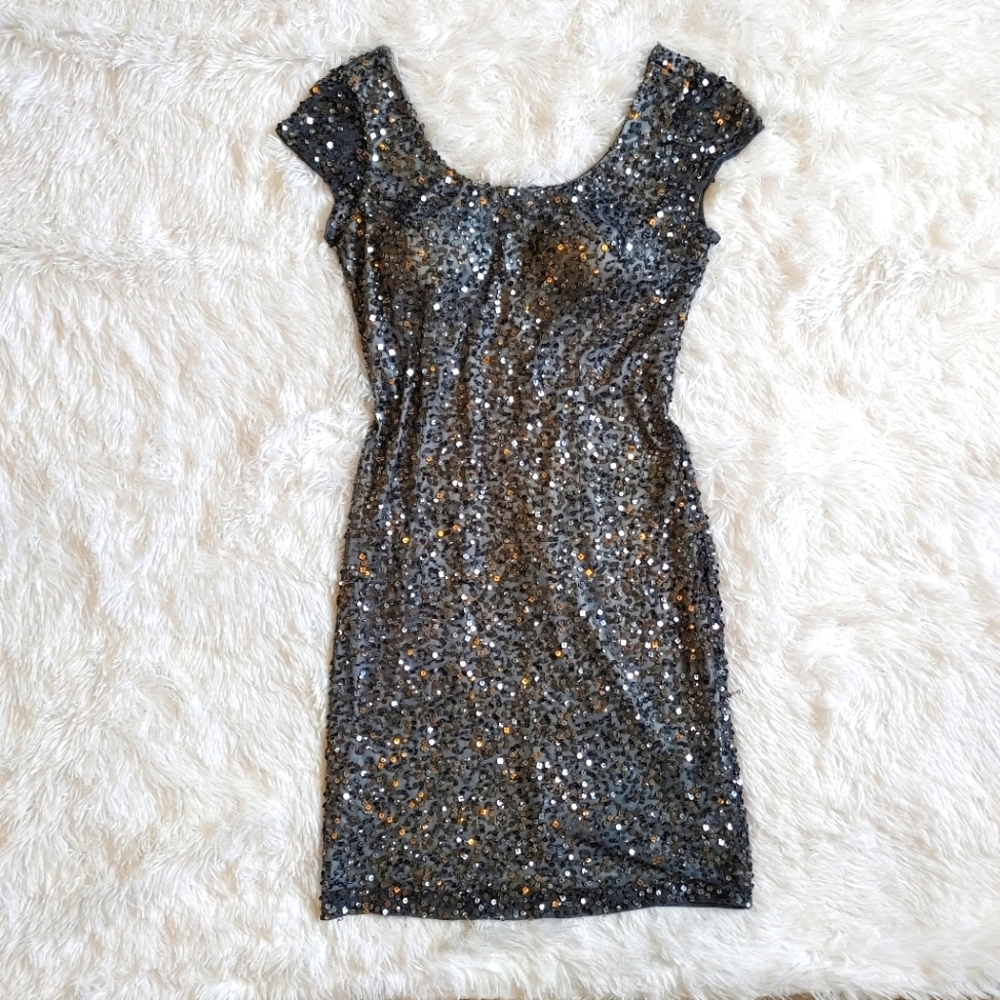Jump Apparel || Sequin & Beaded Dress, Size 1/2, Silver Grey